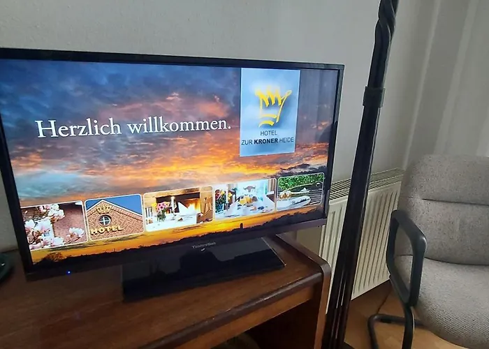 Отель Zur Kroner Heide Гревен